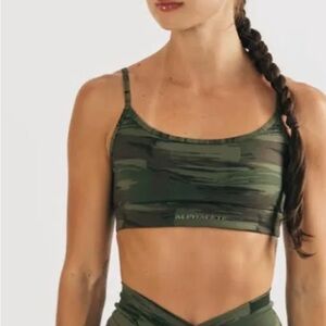 Alphalete Limitless Camo Sports Bra XS